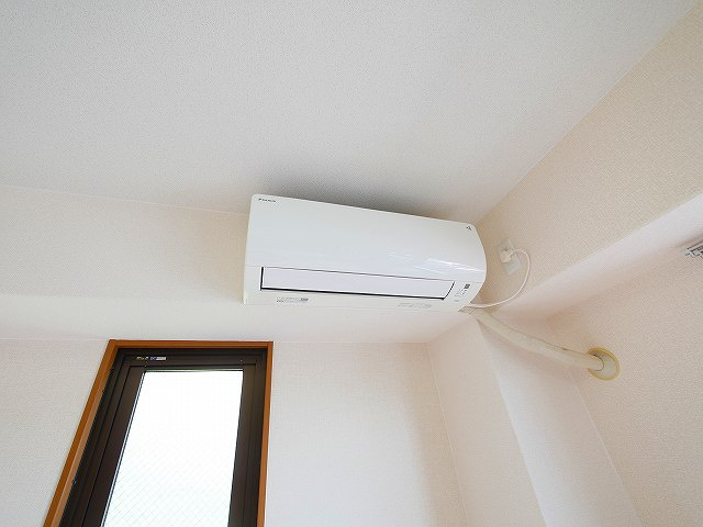 グレースコート恋の窪の設備|エアコンもついてます