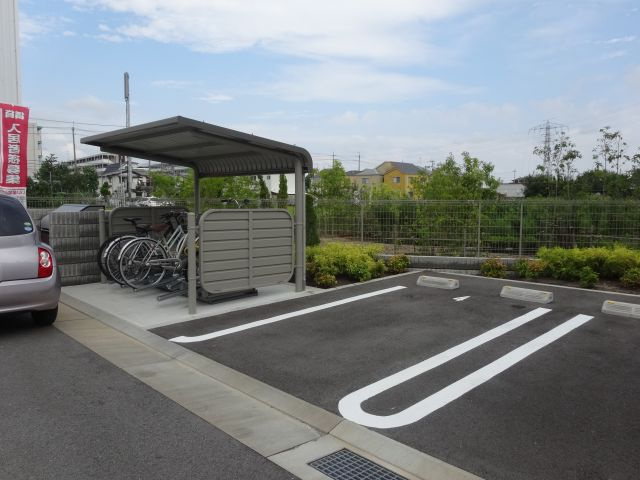 スターブル宝塚の駐車場
