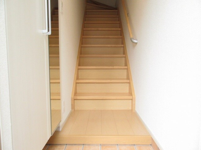 スターブル宝塚の玄関