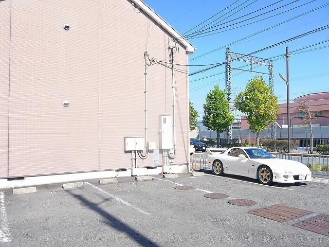 フレアムールの駐車場