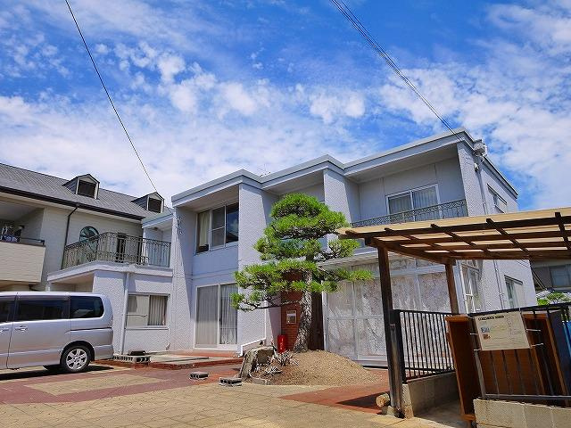 秋篠邸の外観|きれいな外観です