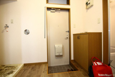 【玄関】 | グランブルー日吉