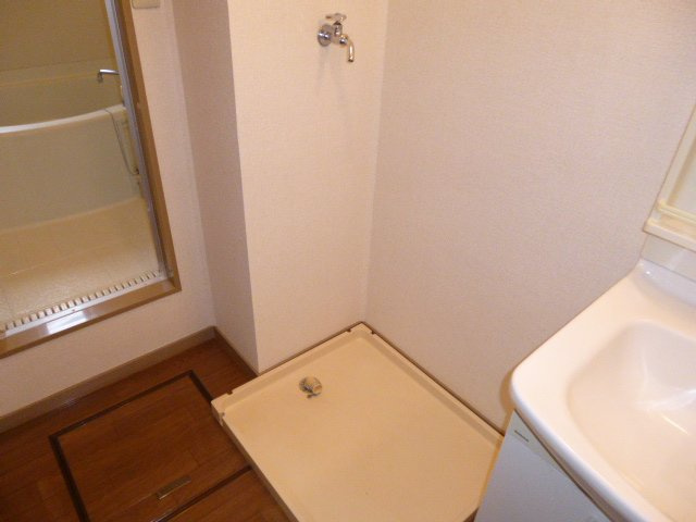 ビアン連島Ｂのその他|室内洗濯機置き場