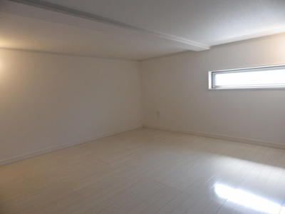 【洋室】 | Lasting Rose 東日野