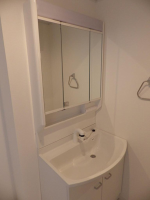 【洗面所】 | Lasting Rose 東日野