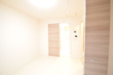 エーデルワイス中山の洋室|インターネット無料