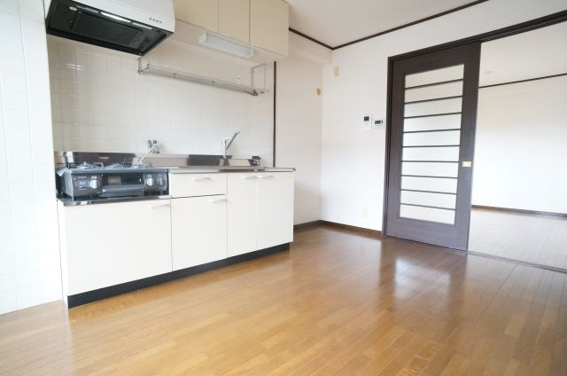 シャルムオーリンⅠの居間・リビング