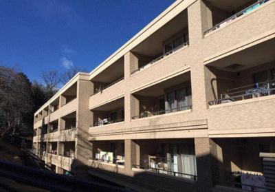 【外観】 | ランドシティ玉川学園ロイヤルテラス | 南向き住戸の専有面積（82.03㎡）+バルコニー（10.80㎡）＋専用ポーチ（5.61㎡）2SLDK ゆとりある住空間を確保！