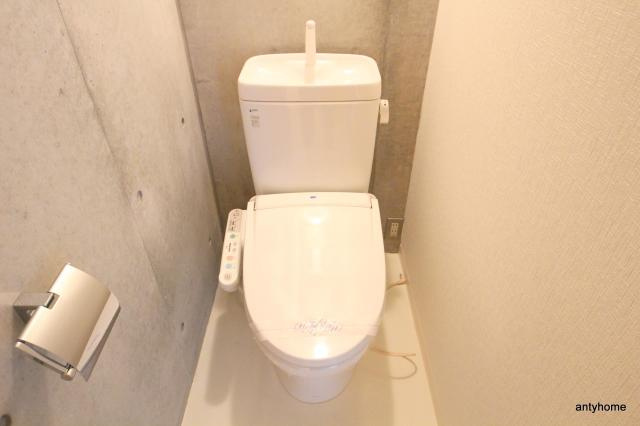 ラフィーネアズマ　仲介手数料無料のトイレ