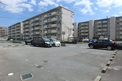 【駐車場】 | メゾンフロイデ3番館