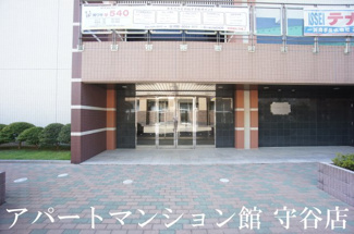 【エントランス】