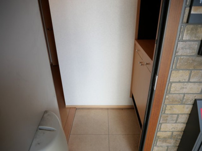 【玄関】 | グランシャリオ　Ⅲ