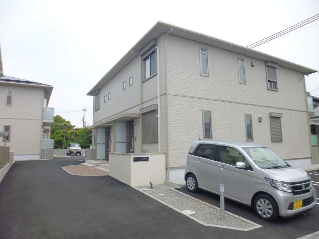 シャーメゾン江井島海岸の外観
