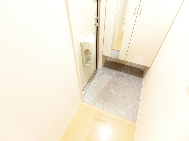 アンジュールの玄関