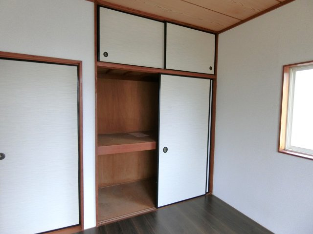 スコレー清名幸谷の収納