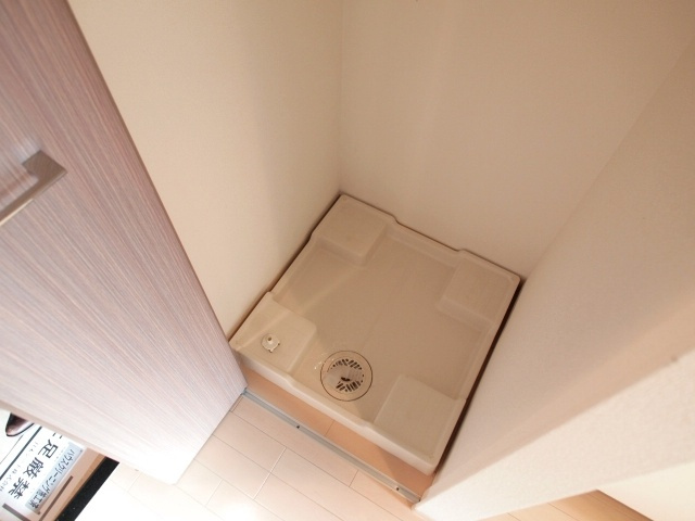 ライジングコート岸里玉出駅前の設備