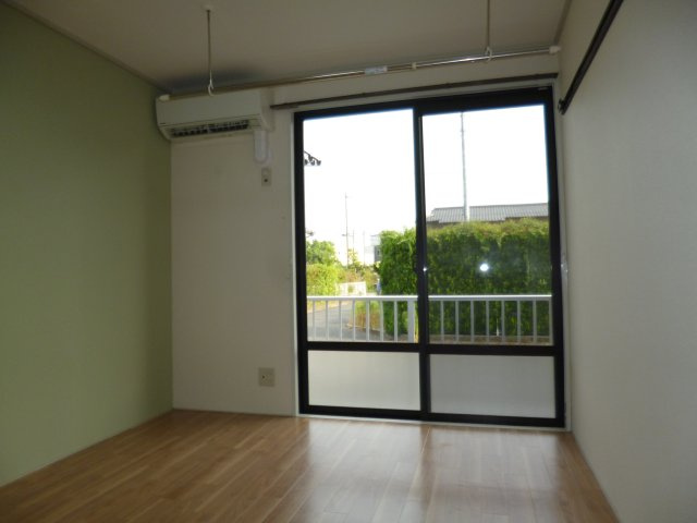 セジュール福島の洋室