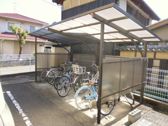 セジュール福島のその他共用部分|自転車置き場