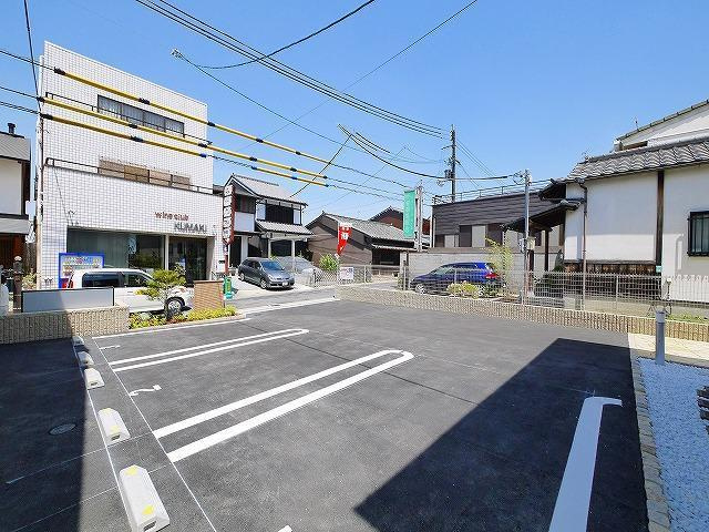 LUCE花園の駐車場|駐車場完備です