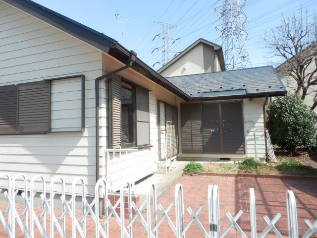 種田貸家の駐車場