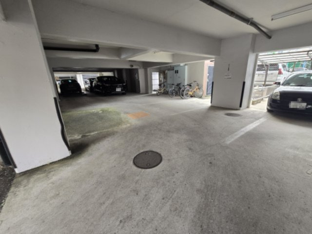 THUマンション|名古屋市の賃貸ならMy賃貸の駐車場|THUマンション