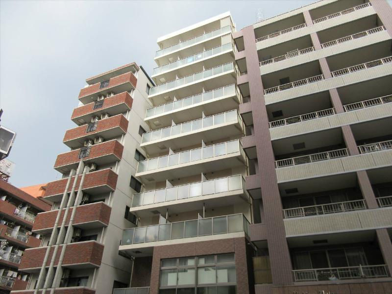 プラチナ名古屋ビルの外観