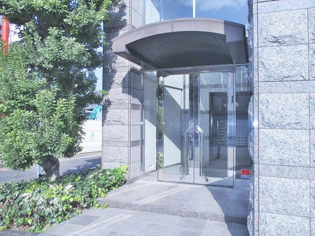 マノアール･泉のエントランス|マノアール泉