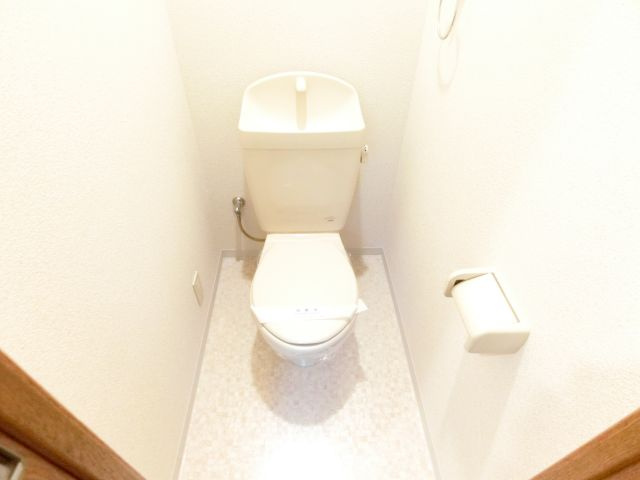 フジパレスアサヒのトイレ