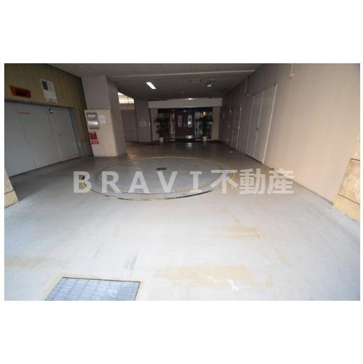 樹樹ガーデン　BRAVI不動産の駐車場|【樹樹ガーデン】駐車スペースもあります