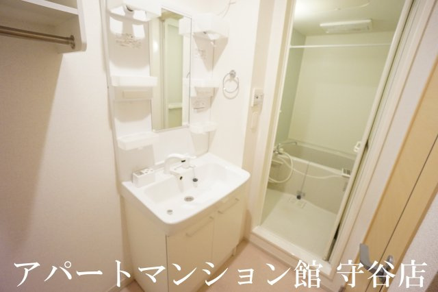 リズィエールⅠの独立洗面台