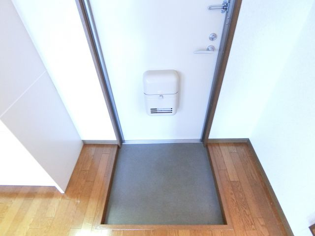 パインヒルの玄関