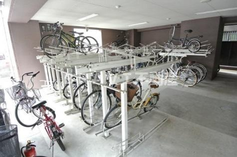 アーデンタワー西本町　BRAVI不動産のその他共用部分|【アーデンタワー西本町】駐輪場