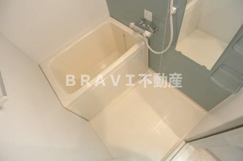 アーデンタワー西本町　BRAVI不動産の浴室|【アーデンタワー西本町】お風呂で日々の疲れを落としましょう