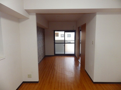 【居間・リビング】 | ラ・テラ鵜の森 | 同型タイプ