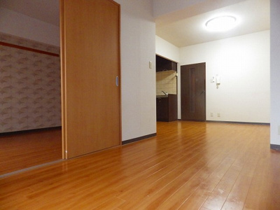 【居間・リビング】 | ラ・テラ鵜の森 | 同型タイプ