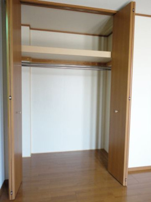 【収納】 | 鹿島町グリーンコーポ | 洋室・クローゼット