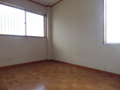 【寝室】 | ロイヤルハイツ