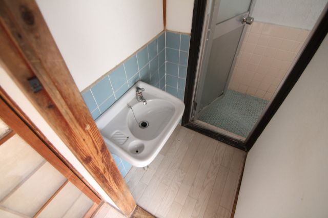 【独立洗面台】