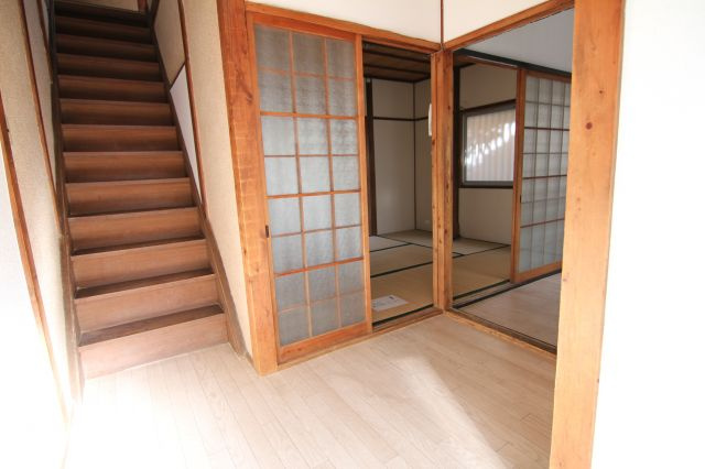 【玄関】