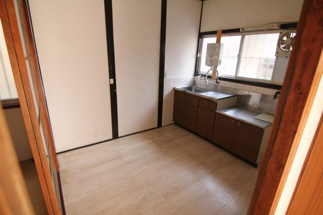 【居間・リビング】