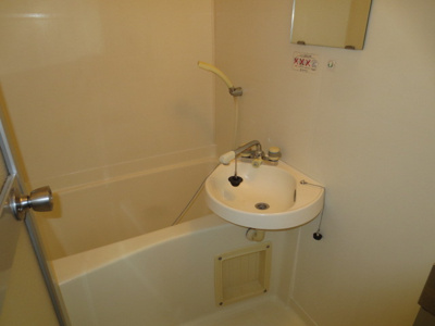 【浴室】 | カーサヴェルデ桜坂