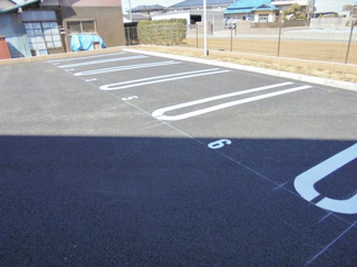 【駐車場】