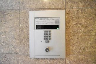 【エントランス】 | オートロック完備