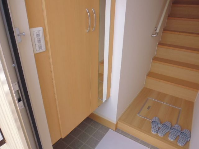 アデランテの玄関|シューズボックス