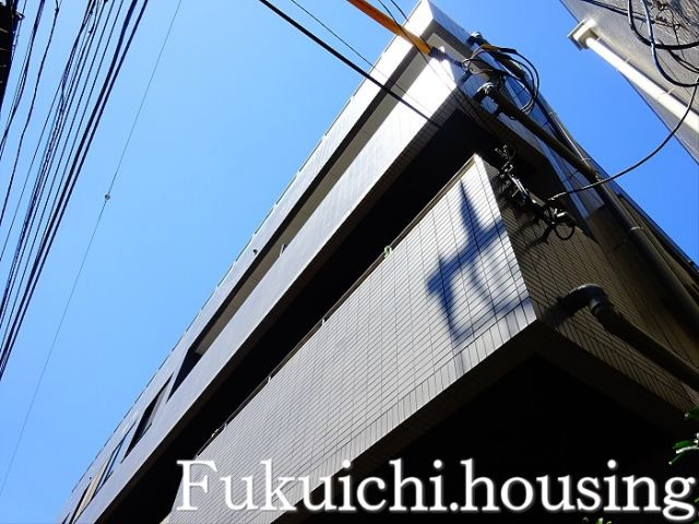 フェスタエディの外観