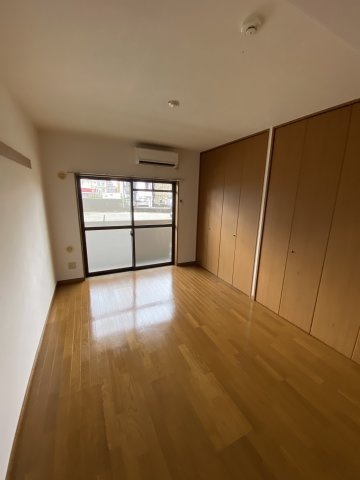 ミアカーサ大橋の居間・リビング