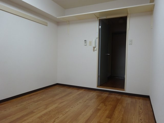アムス小岩WESTの洋室