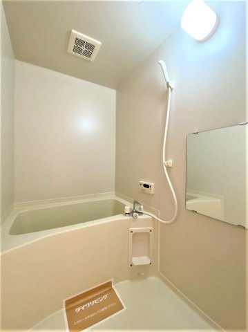 Ｙ’ｓＡＰ厨川の浴室