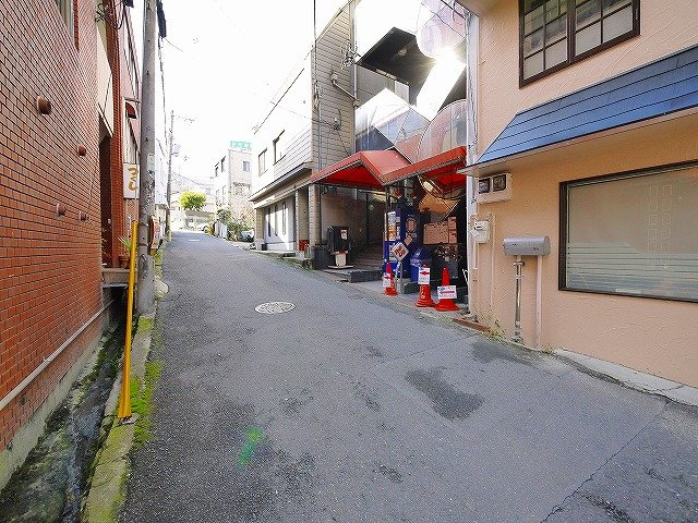 森川ビルの周辺