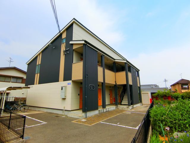 ポプラーレ狭山の外観